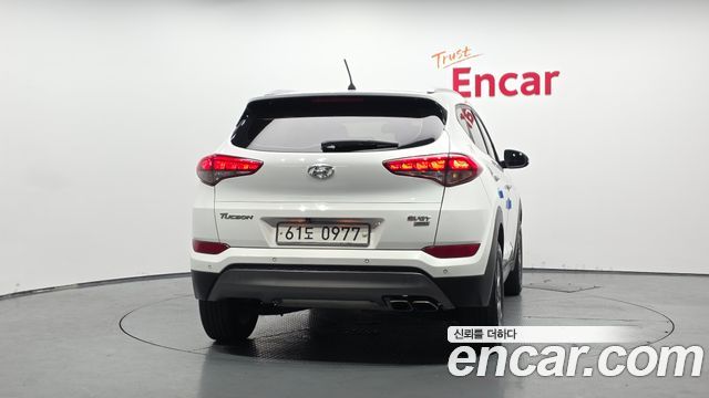 Hyundai Tucson Diesel 2.0 4WD Modern — пробег 166 180 км — фото 4 из 5
