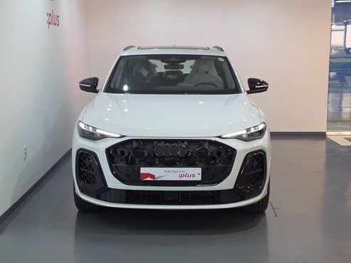 Audi Q5 45 TFSI Quattro S line — пробег 20 км — фото 3 из 5
