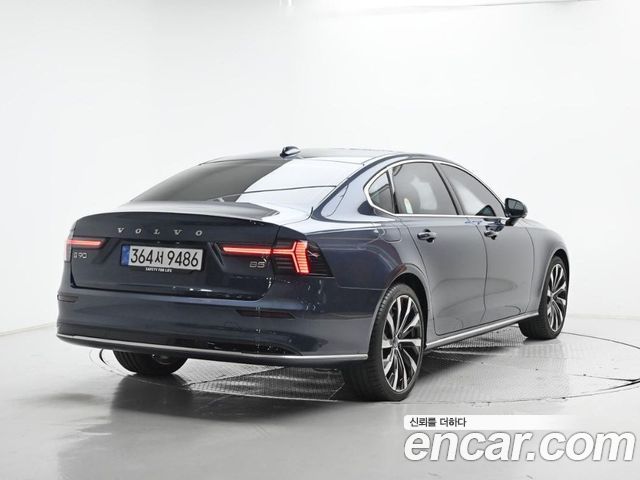 Volvo S90 B5 Ultra Bright — пробег 190 км — фото 2 из 5