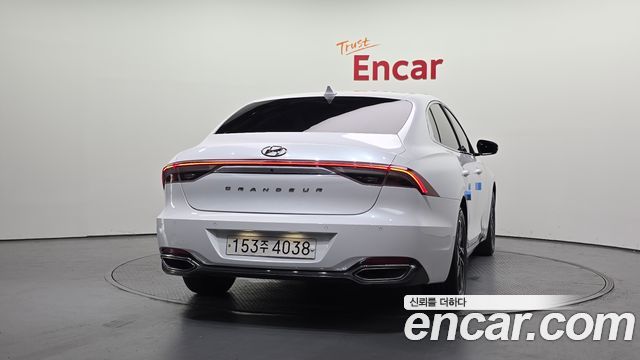 Hyundai Grandeur из Кореи Encar