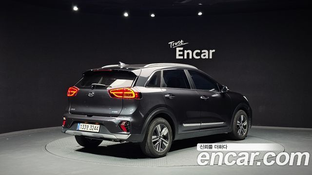 Kia Niro 1.6 HEV Noblesse Special — пробег 39 679 км — фото 2 из 5