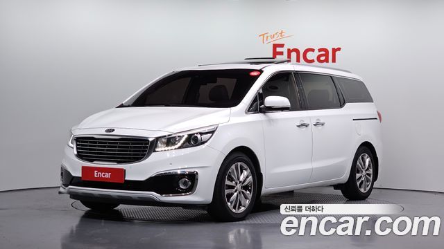 Kia Carnival 7-seater Limousine VIP — пробег 100 778 км — фото 1 из 5