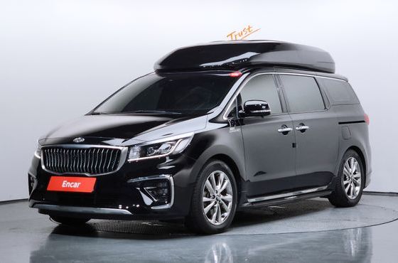Kia Carnival 9-seater Limousine(Special vehicle) — пробег 140 938 км — фото 1 из 5