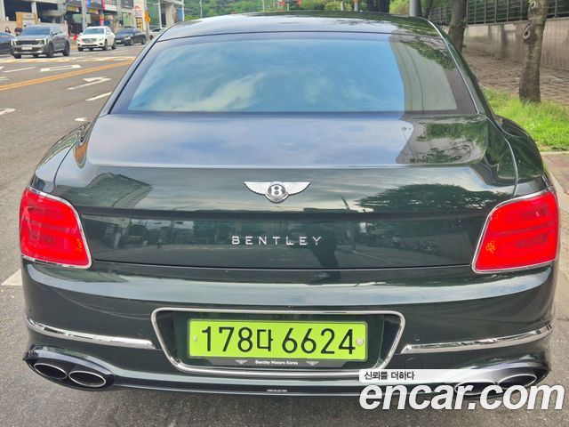 Bentley Flying Spur из Кореи Encar
