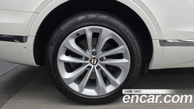 Bentley Bentayga из Кореи Encar
