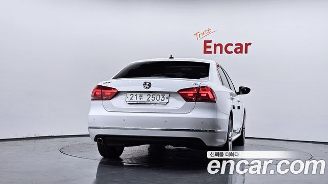 Volkswagen Passat из Кореи Encar