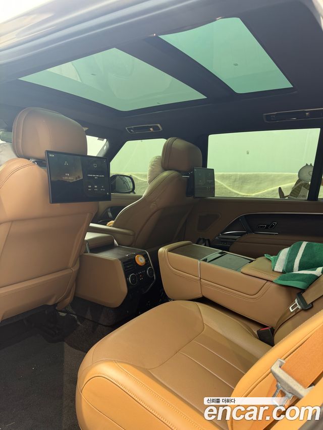 Land Rover Range Rover P530 Autobiography Long Wheel Base — пробег 75 000 км — фото 2 из 5