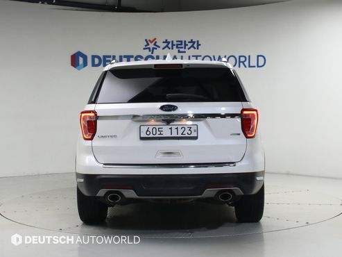 Ford Explorer 2.3 Limited 4WD 5th — пробег 91 726 км — фото 4 из 5