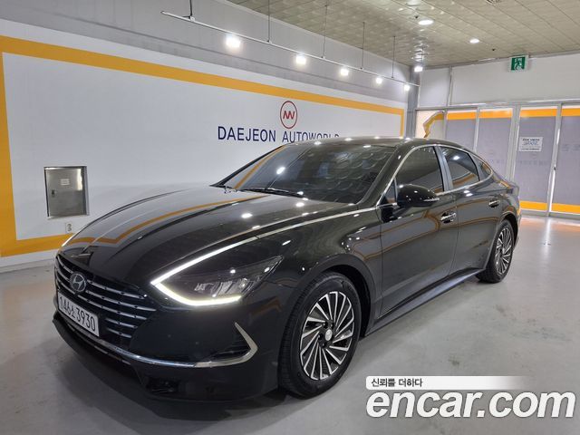 Hyundai Sonata Premium Plus — пробег 31 200 км — фото 3 из 5