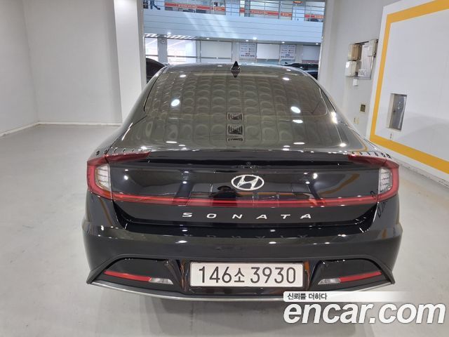 Hyundai Sonata Premium Plus — пробег 31 200 км — фото 5 из 5