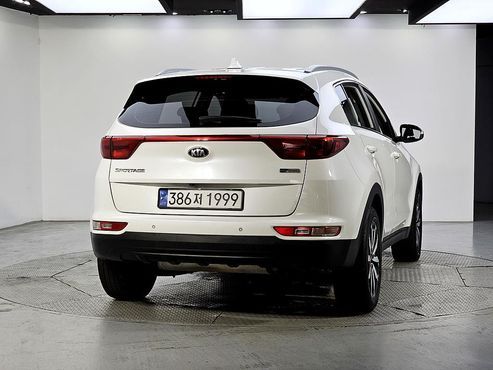 Kia Sportage Diesel 1.7 2wd Noblesse — пробег 191 576 км — фото 4 из 5