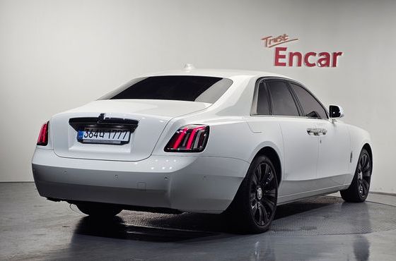 Rolls-Royce Ghost 6.7 V12 — пробег 2 657 км — фото 2 из 5