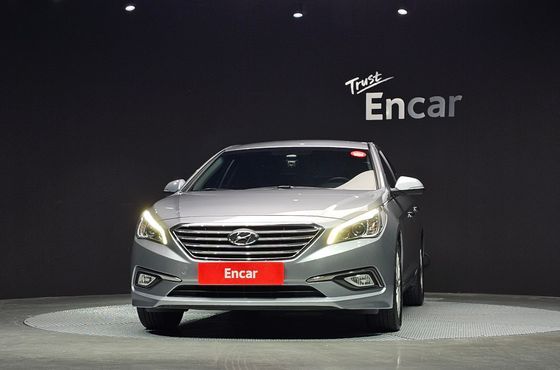 Hyundai Sonata 2.0 Smart Special — пробег 124 141 км — фото 3 из 5