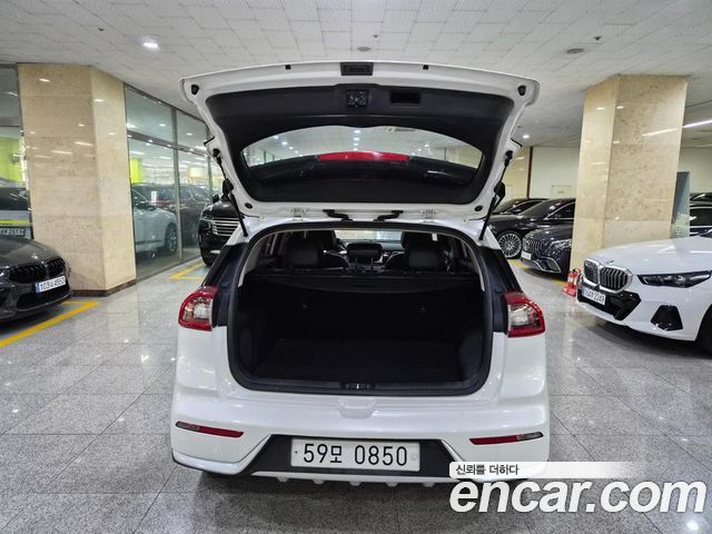 Kia Niro из Кореи Encar