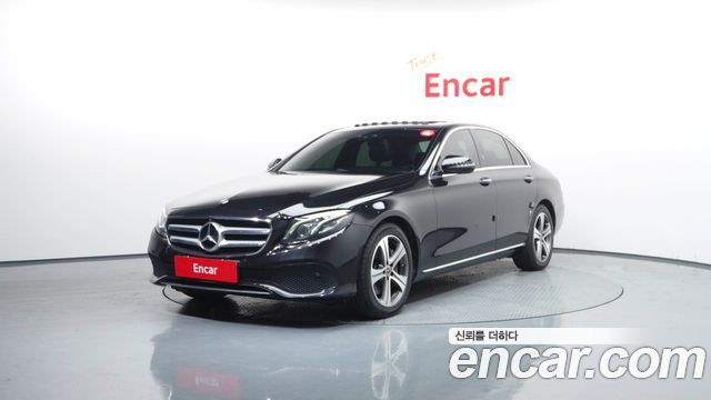Mercedes-Benz E-Class E300 4MATIC Avnatgarde — пробег 256 170 км — фото 1 из 5