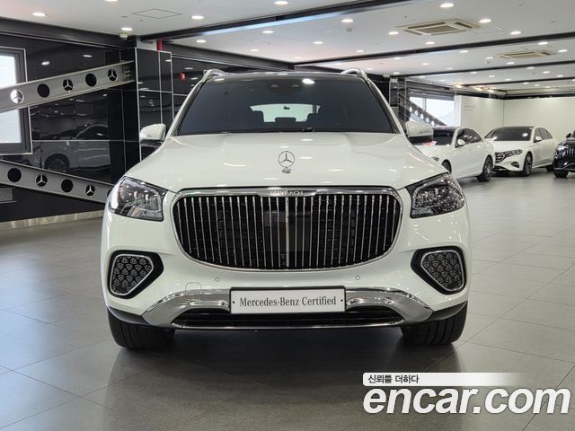 Mercedes-Benz GLS-Class Maybach GLS600 4MATIC — пробег 14 990 км — фото 2 из 5