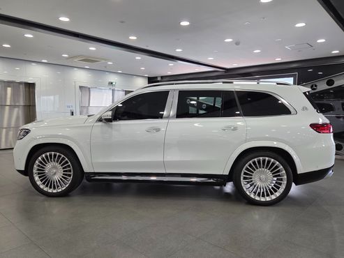 Mercedes-Benz GLS-Class Maybach GLS600 4MATIC — пробег 14 990 км — фото 4 из 5