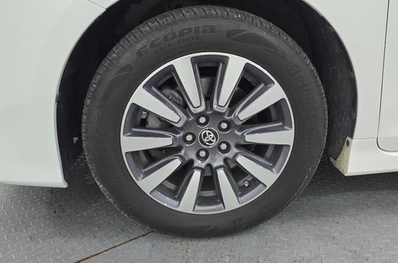 Toyota Sienna 3.5 AWD — пробег 81 313 км — фото 5 из 5