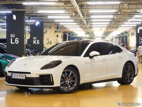 Porsche Panamera 2.9 AWD — пробег 24 000 км — фото 1 из 5