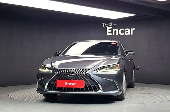 Lexus ES Luxury Plus — пробег 127 620 км — фото 3 из 5