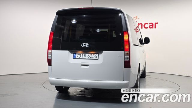 Hyundai Staria из Кореи Encar