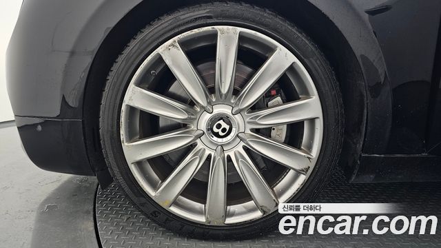 Bentley Flying Spur из Кореи Encar
