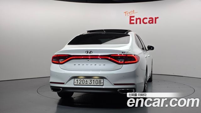 Hyundai Grandeur из Кореи Encar