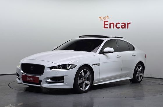 Jaguar XE 20d R-Sport — пробег 124 726 км — фото 1 из 5