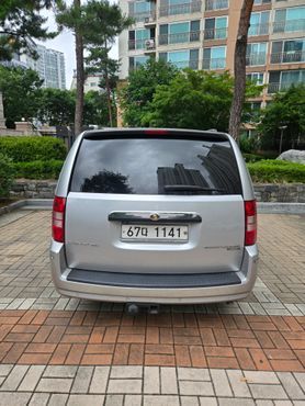 Chrysler Grand Voyager 3.8 — пробег 56 150 км — фото 4 из 5