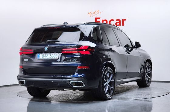 BMW X5 xDrive 30d M Sport — пробег 14 243 км — фото 2 из 5