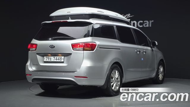 Kia Carnival из Кореи Encar