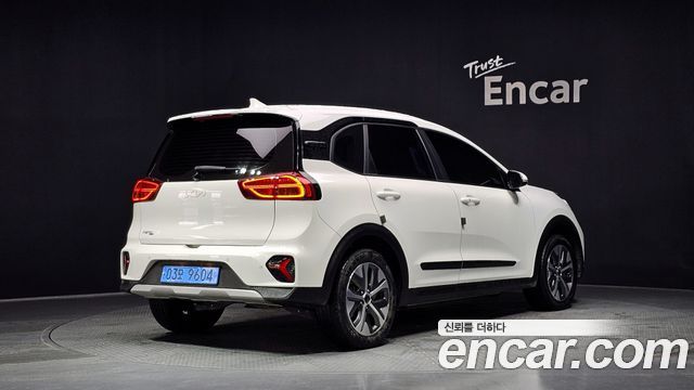Kia Niro Air — пробег 42 644 км — фото 2 из 5