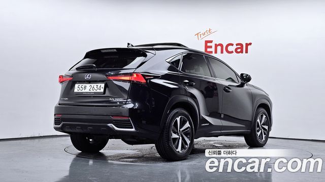 Lexus NX Supreme — пробег 121 256 км — фото 2 из 5