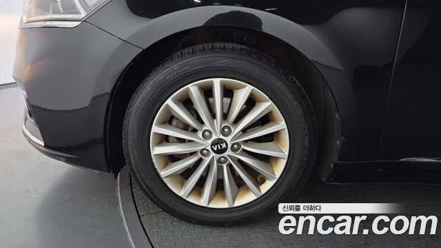 Kia K7 из Кореи Encar