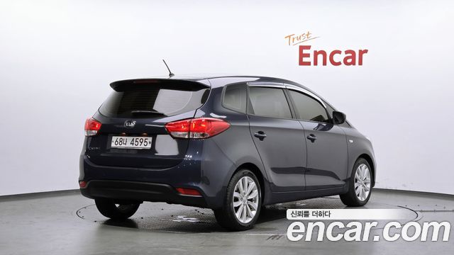 Kia Carens из Кореи Encar