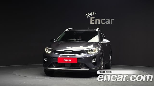 Kia Stonic из Кореи Encar