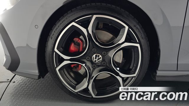 Volkswagen Golf из Кореи Encar