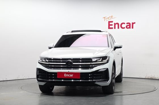 Volkswagen Touareg 3.0 TDI Prestige — пробег 49 км — фото 3 из 5