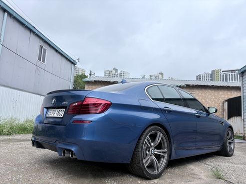 BMW M5 M5 Sedan — пробег 156 000 км — фото 2 из 5