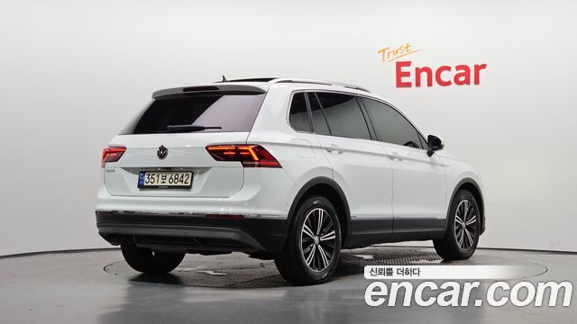 Volkswagen Tiguan из Кореи Encar