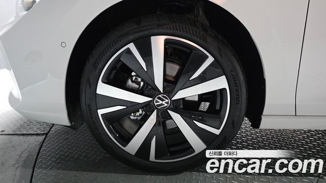 Volkswagen Golf из Кореи Encar