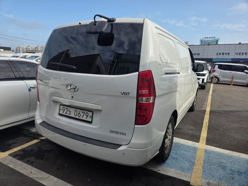 Hyundai Starex Van 3-Seater Smart — пробег 231 868 км — фото 4 из 5
