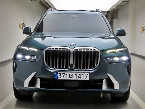 BMW X7 xDrive 40i Design Pure Excellence 7-Seater — пробег 73 487 км — фото 2 из 5