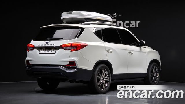 Ssangyong Rexton Diesel 2.2 2WD Majesty — пробег 111 746 км — фото 2 из 5