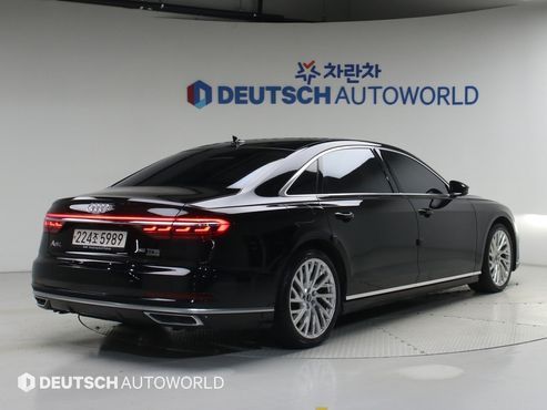 Audi A8 55 TFSI Quattro LWB — пробег 66 751 км — фото 2 из 5