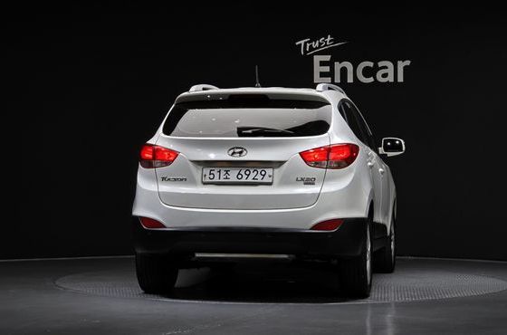 Hyundai Tucson Diesel 2WD LX20 Modern — пробег 198 192 км — фото 4 из 5