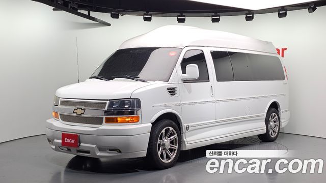 Chevrolet Express Van 6.0 — пробег 59 901 км — фото 1 из 5