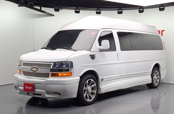 Chevrolet Express Van 6.0 — пробег 59 901 км — фото 1 из 5