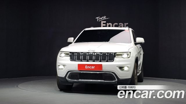Jeep Cherokee 3.6 Limited WK2 — пробег 126 539 км — фото 3 из 5