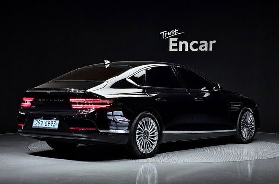 Genesis G80 e-AWD — пробег 18 722 км — фото 2 из 5